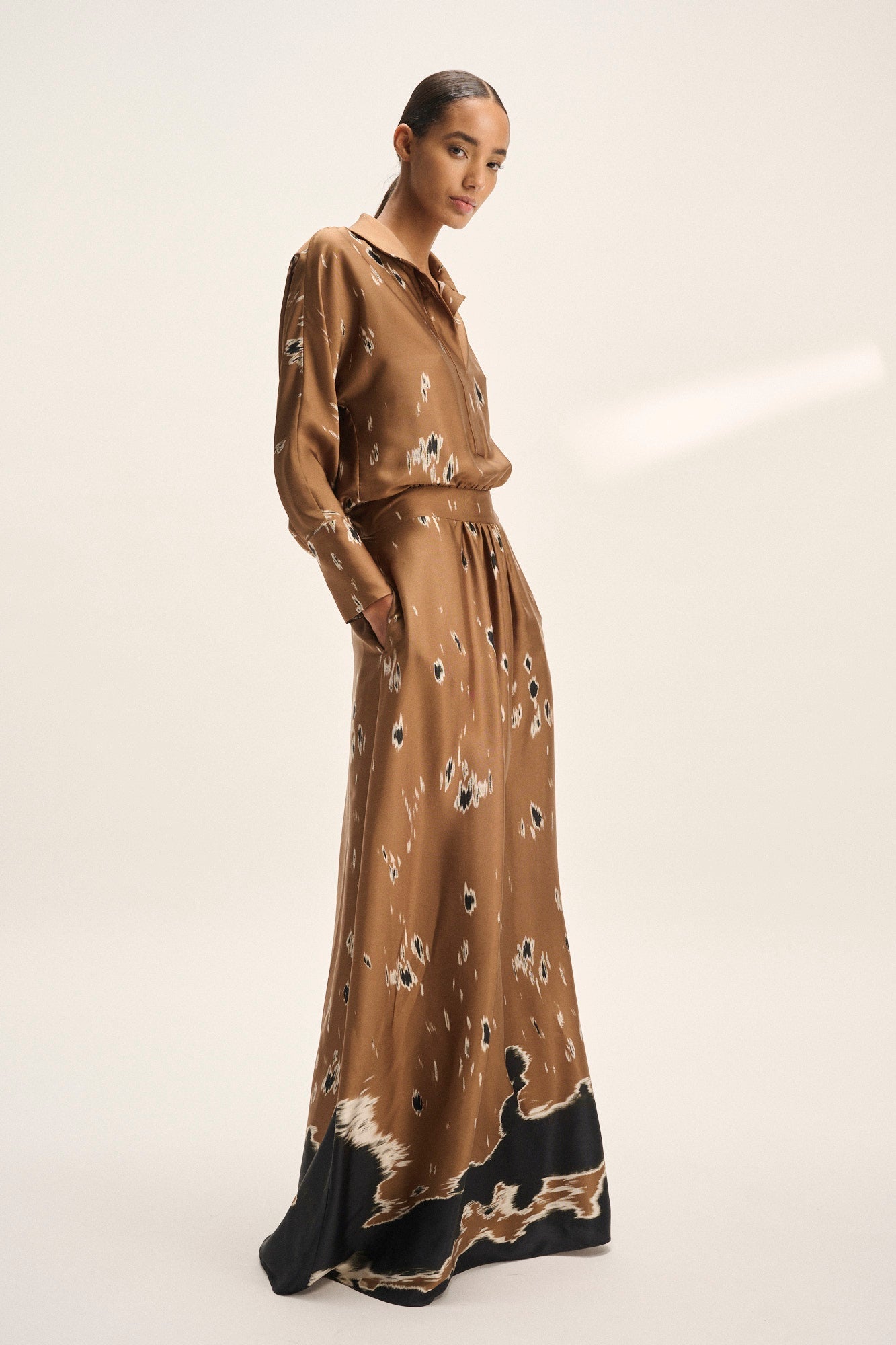 ROBE MAXI EN TWILL IMPRIMÉ