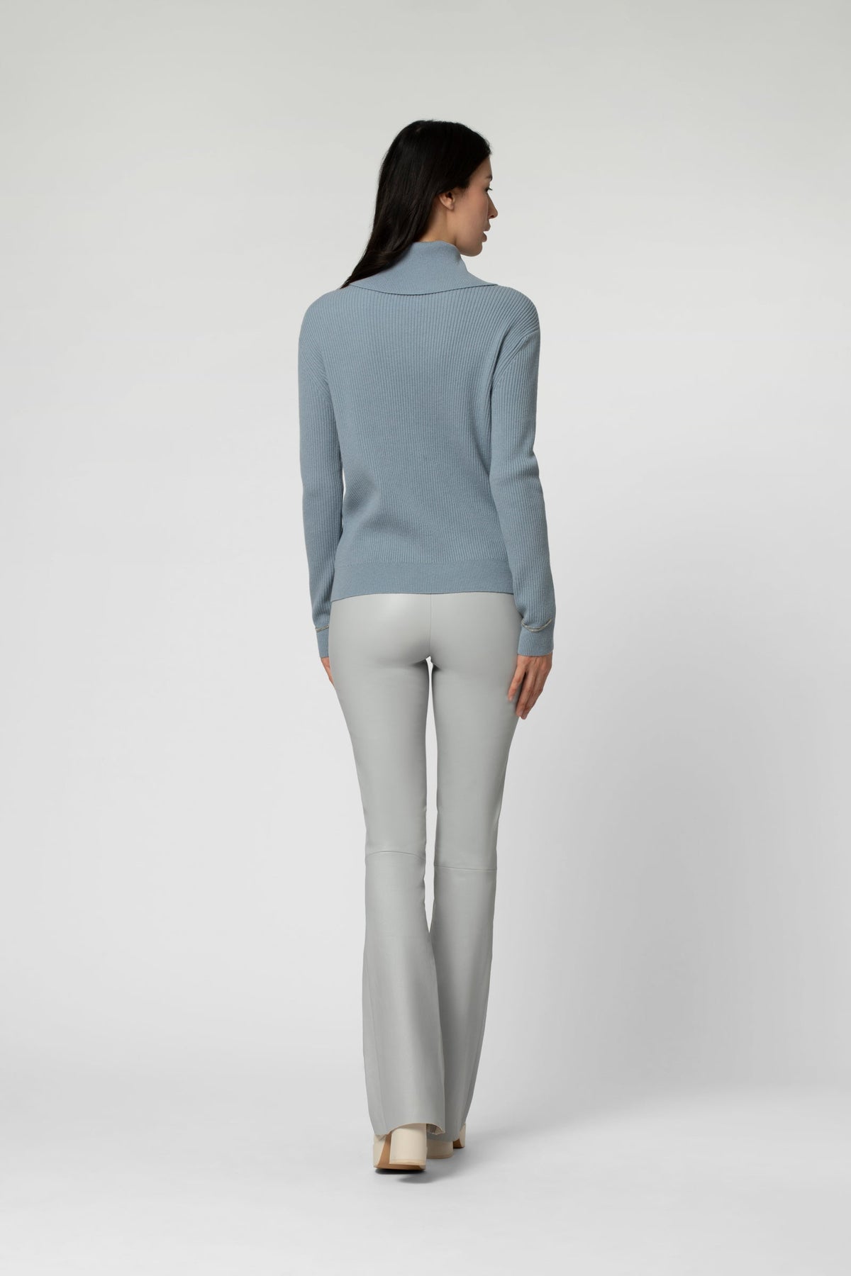 Leather legging BEYINA fitted cut light grey
