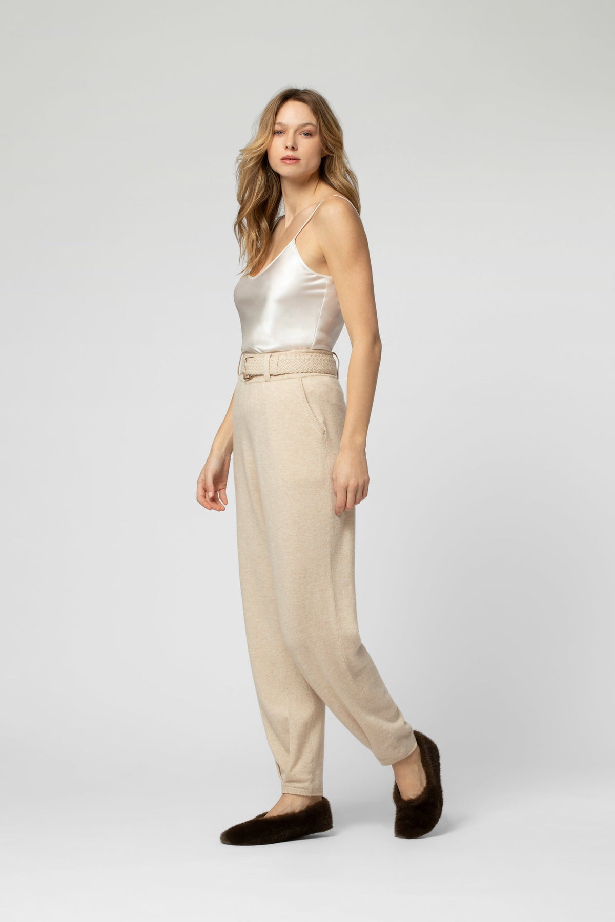 Pantalon  ceinturé BLIZZARD en maille beige