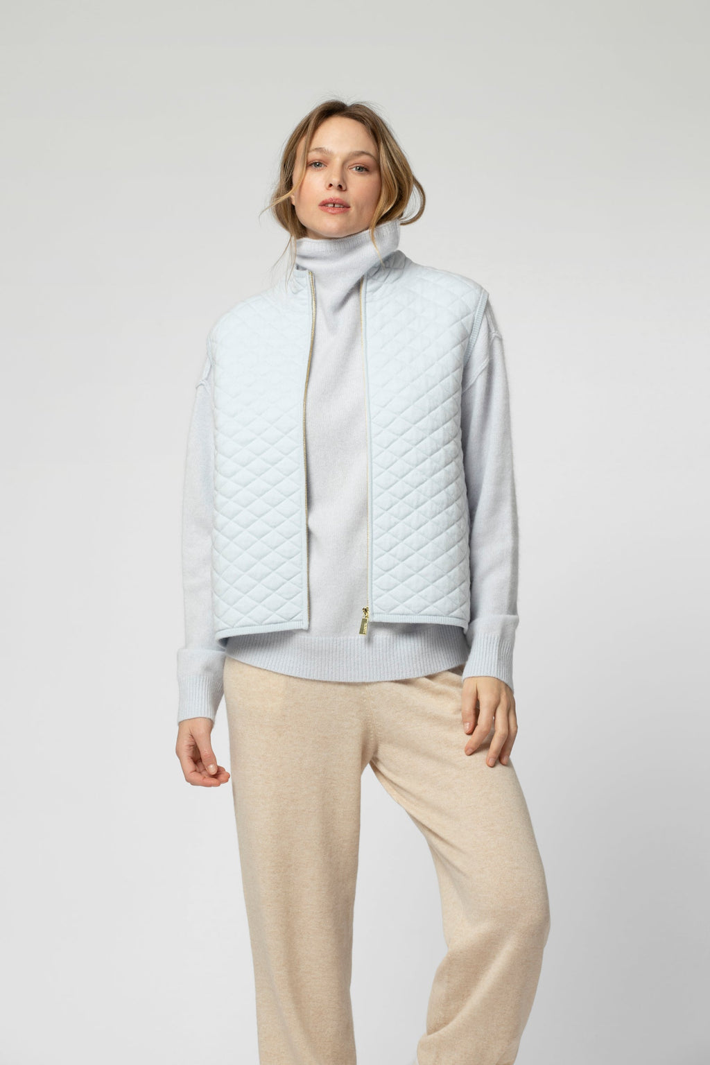 Sleeveless Down Jacket DIVA