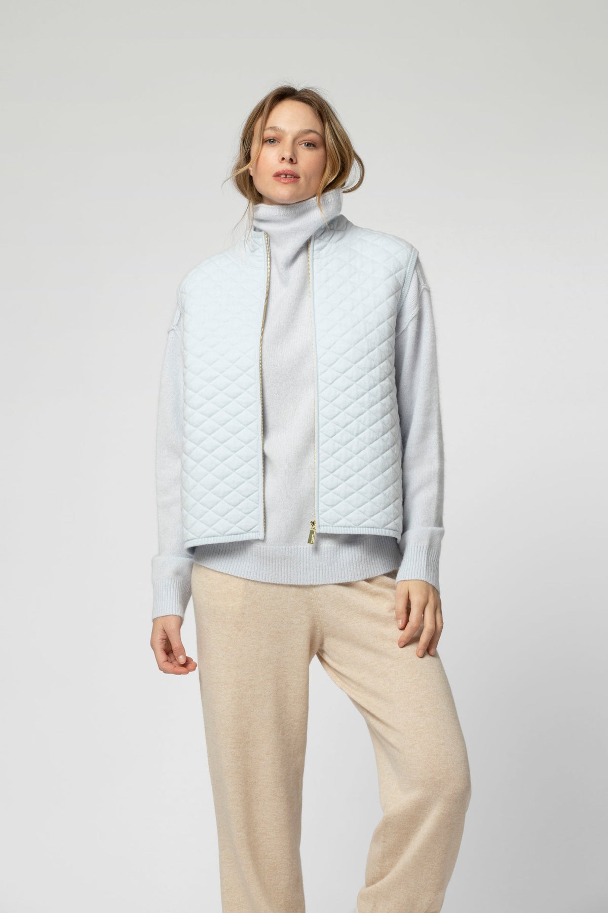 Sleeveless Down Jacket DIVA