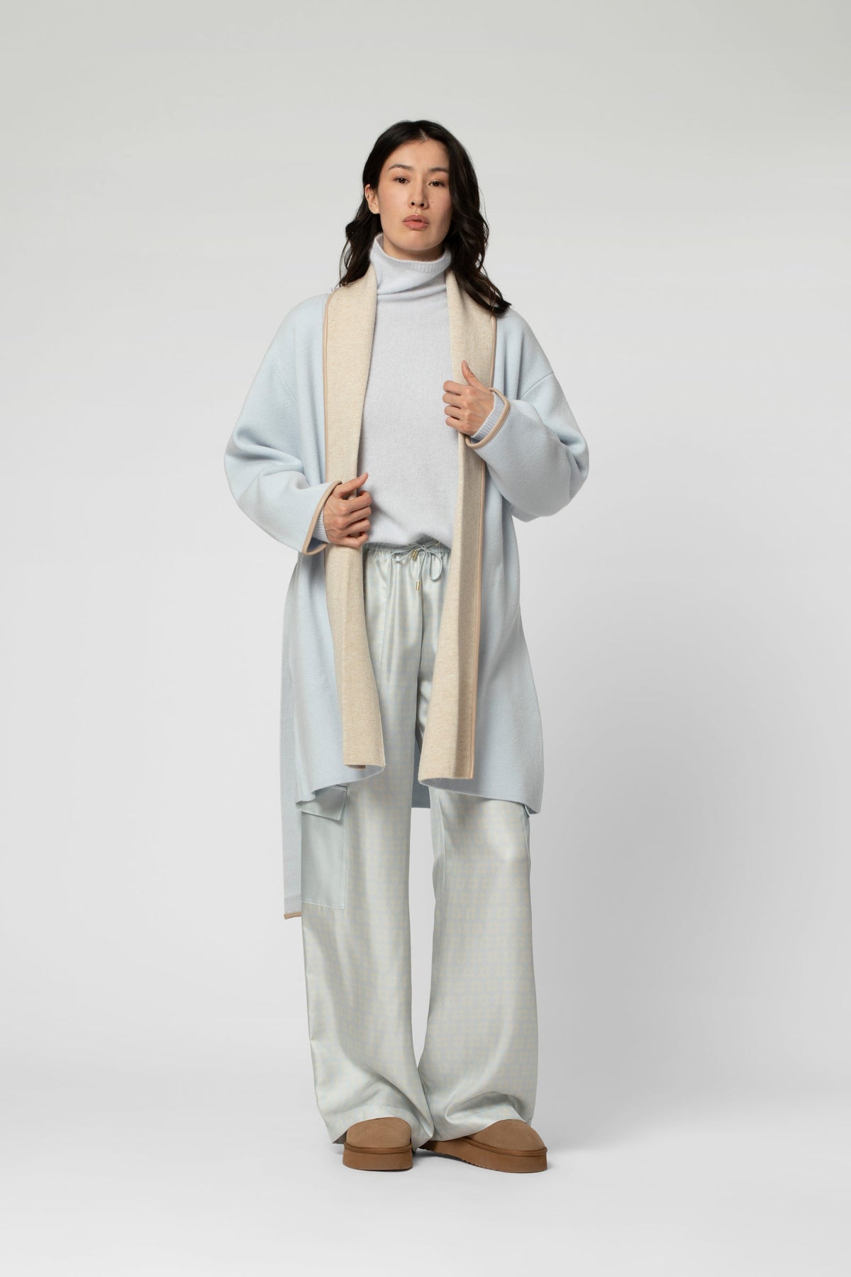 GAX cardigan in sky and beige knit, Shawl collar straight cut