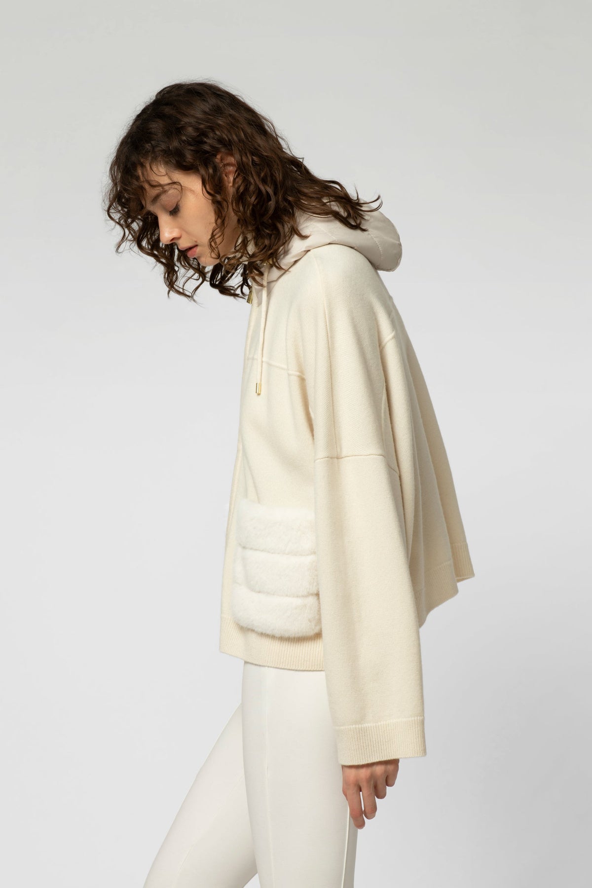 Gilet Gency en laine cachemire coupe ample à capuche