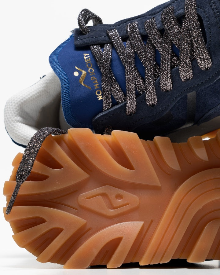Sneaker VELOCE Deluxe Suede Suede Velvet Tab, by Nomapsociety