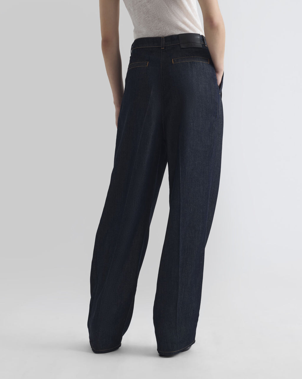 PANTALON LARGE À PLISSATIN DENIM